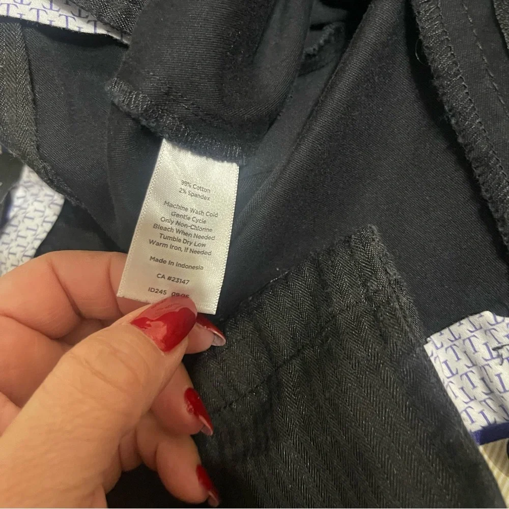 Talbots Black Cropped Pants Size 2P - Picture 9 of 11